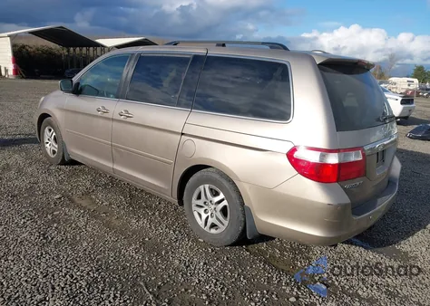 2006 Honda Odyssey Touring z USA, uszkodzony, nr VIN 5FNRL38866B107638